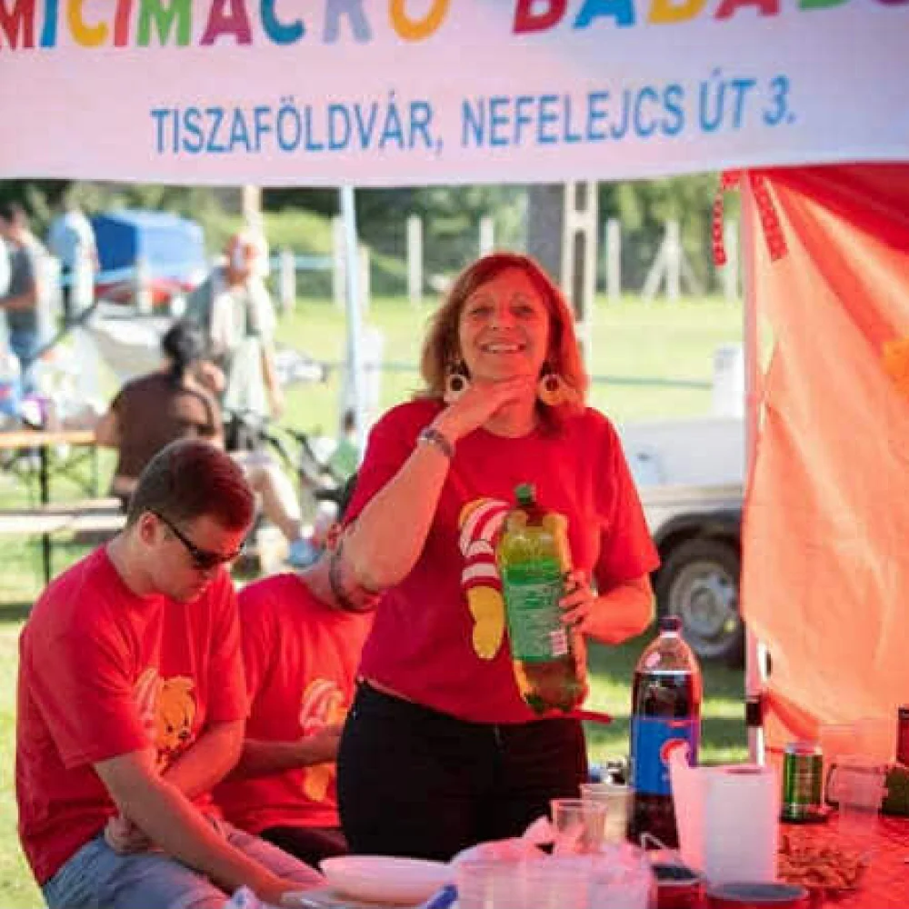 Micimackó Bababolt inspiráló története Kondor Anikó álma Tiszaföldváron - 1. szekció